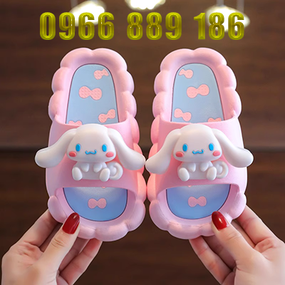 Dép Sanrio trẻ em nữ mùa hè bé đi trong nhà chống trơn trượt 2023 dép bé gái mới dép bé gái kiểu dép đi biển