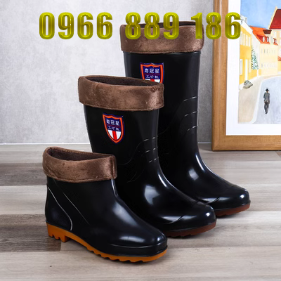 Ủng bảo hộ công trường xây dựng chống trượt Ủng đi mưa chống thấm nước giữ ấm vào mùa đông Giày ủng cao su bảo hộ